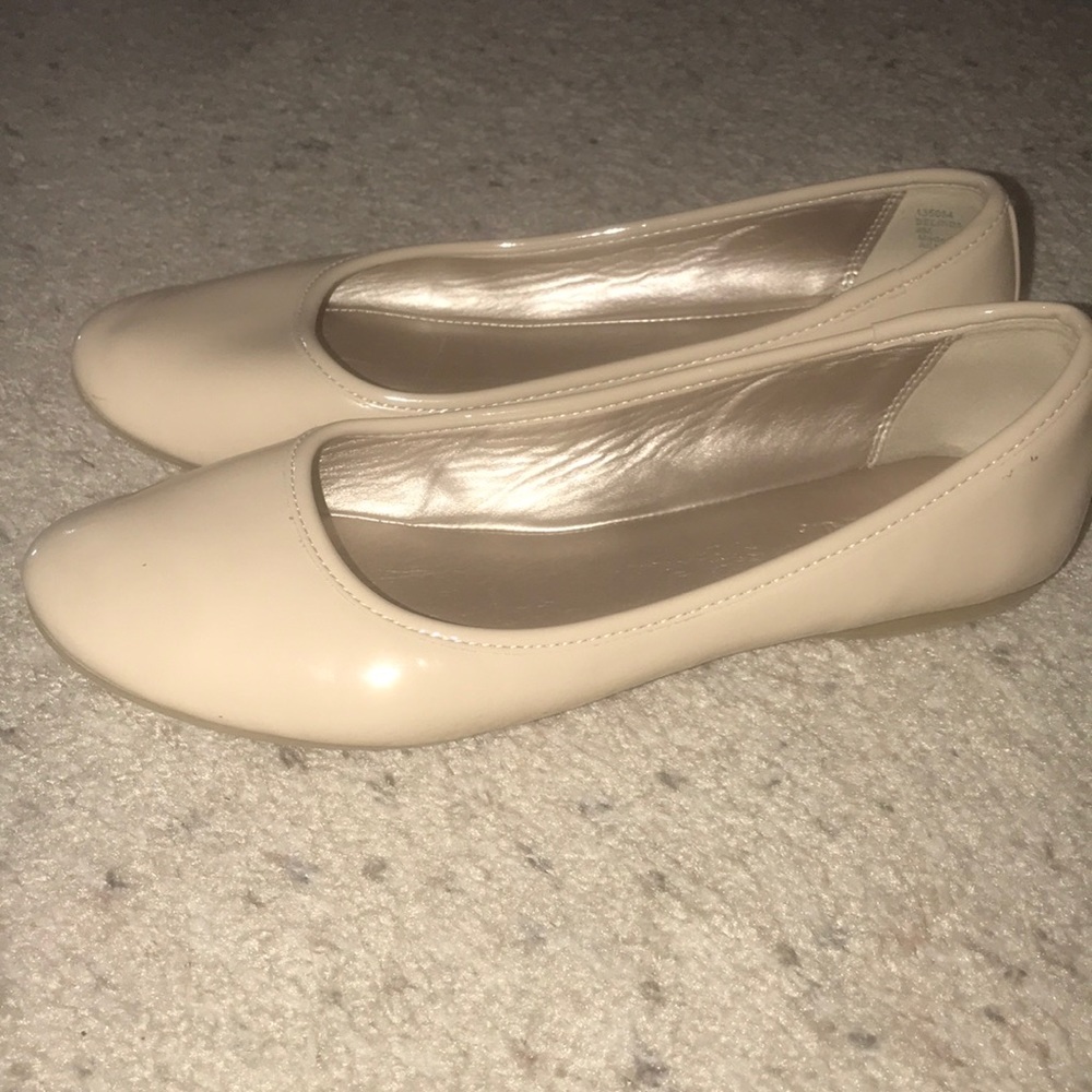 tan flats